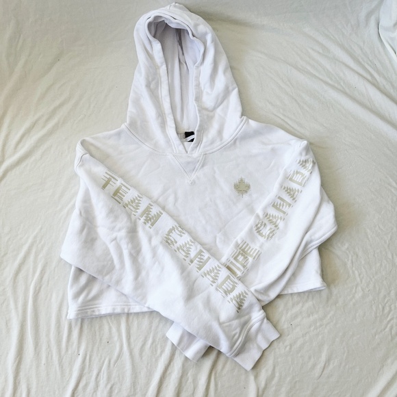 Lululemon White Cropped Hoodie- 10 - Picture 1 of 3